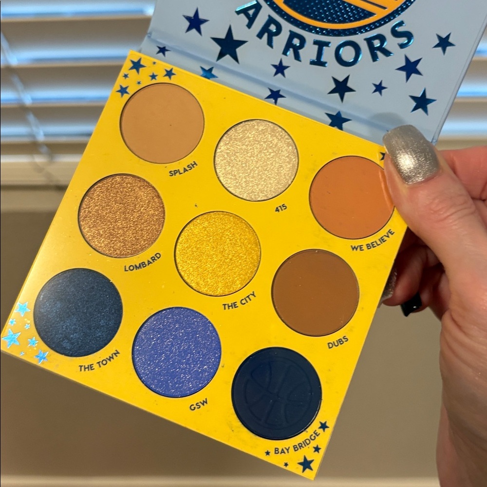 Price FIRM New Golden State Warrior Eye Shadow Palette - Picture 7 of 7